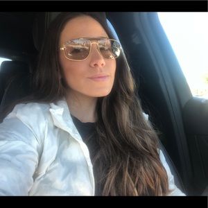 Meet your Posher, Paola